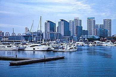 《怪物猎人》玩家吐槽满状态被泡狐龙一击必杀 网友支招吃大蒜